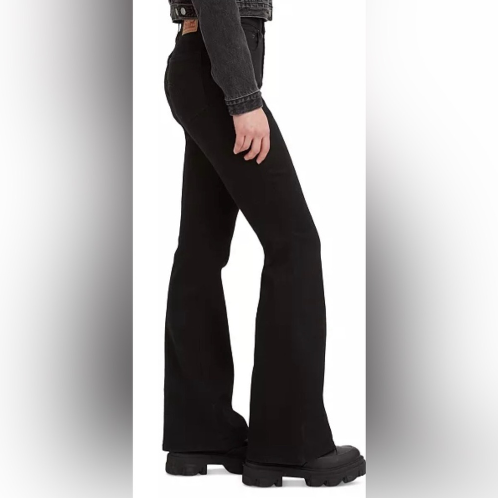 Levi’s High-Waist Black Flared Jeans Size 30 Inseam 30